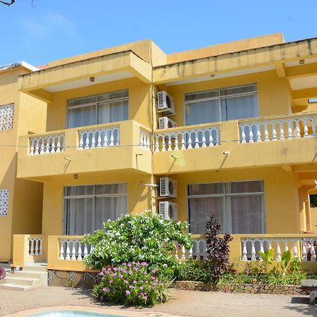 Pawenzi Serviced Apartments مومباسا المظهر الخارجي الصورة